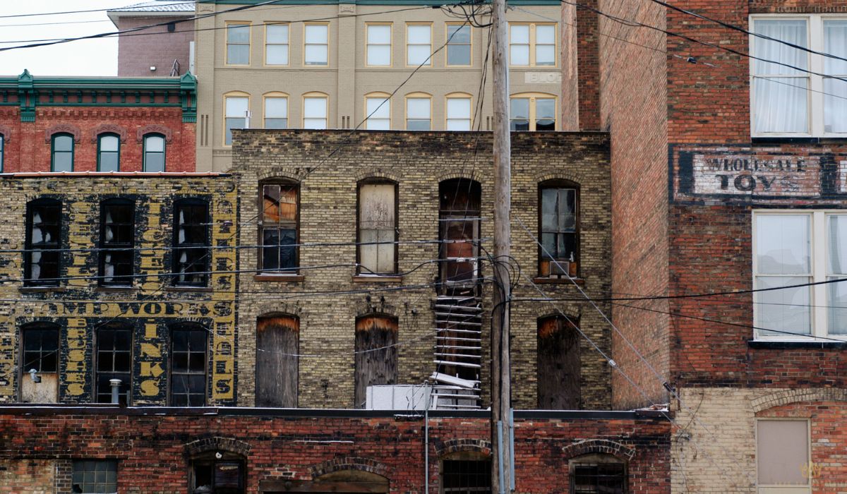 adaptive reuse strategy for commercial buildings