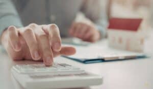 commercial real estate valuation calculator