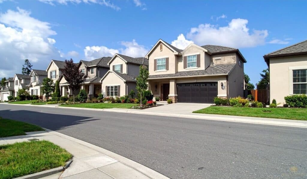 How Many Homes Are in the US? Navigating the Housing Market in 2026
