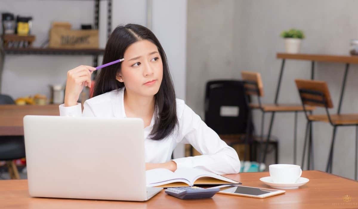 Should I Stop Contributing to 401k Plans in 2026 When It Makes Sense and How to Pivot